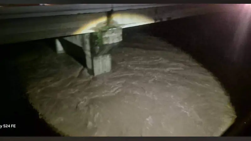 Lluvias provoca colapso de puente